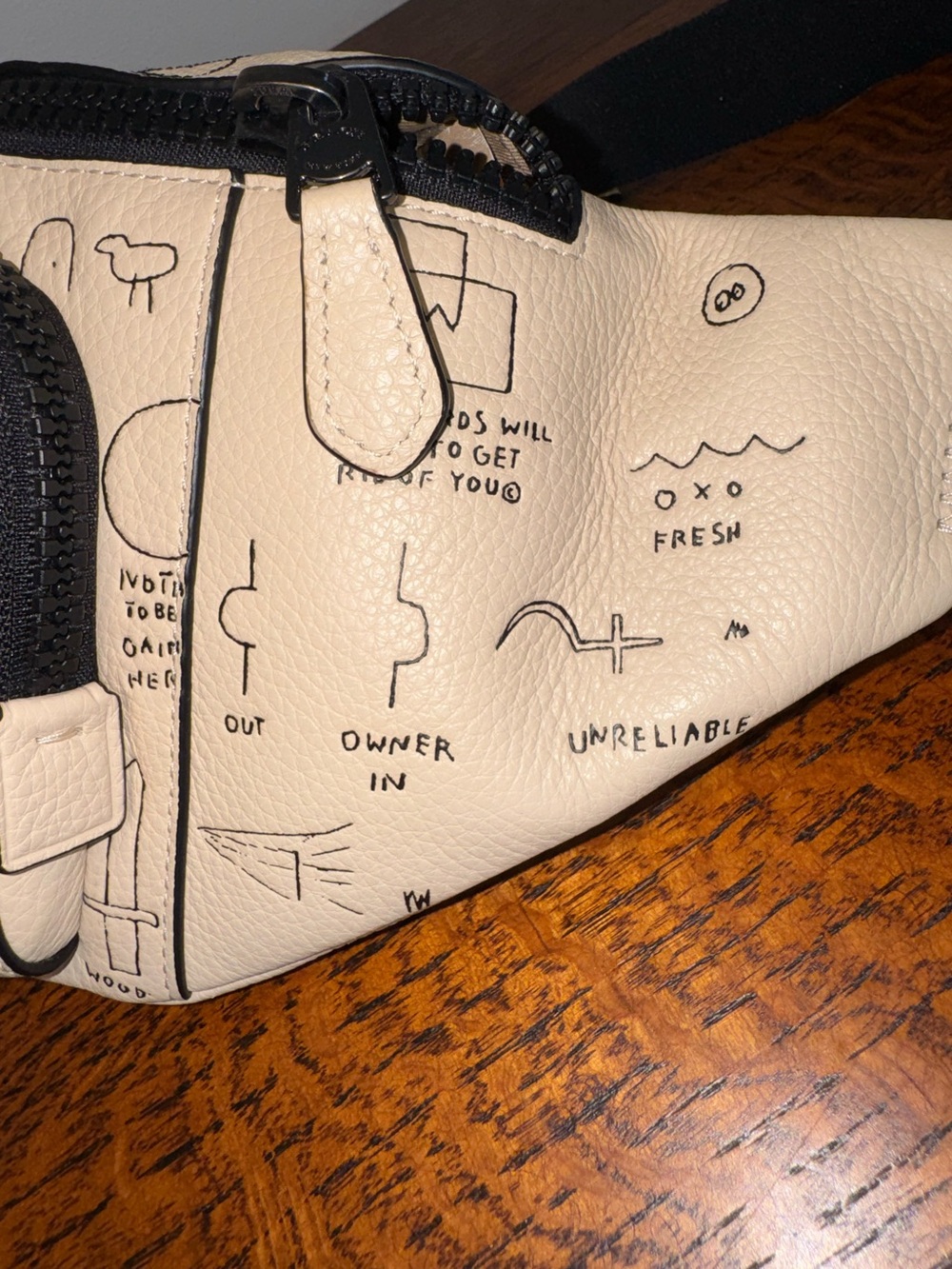 Coach X Jean-Michel Basquiat Track Belt Bag - Rare! - Picture 3 of 15